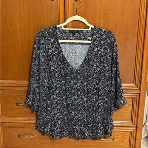 Cynthia Rowley Black and White Floral V-Neck Blouse